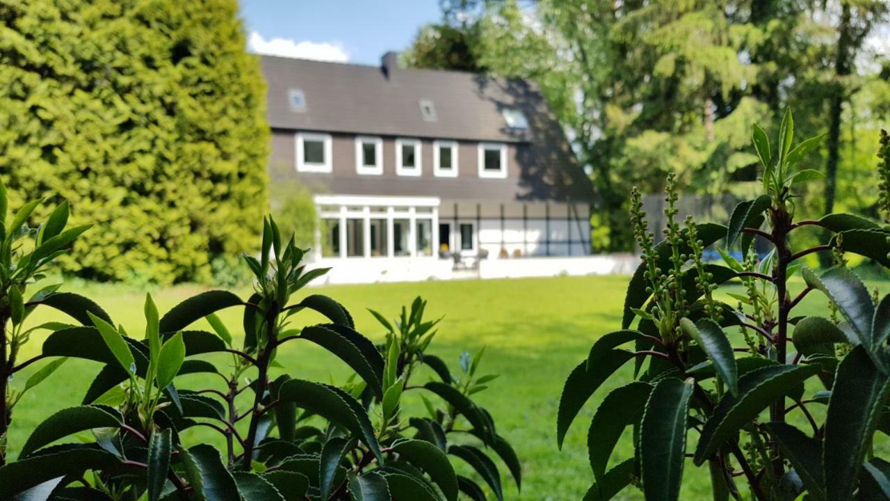 Hotel Schneider-Hof Бад-Зальцуфлен Экстерьер фото